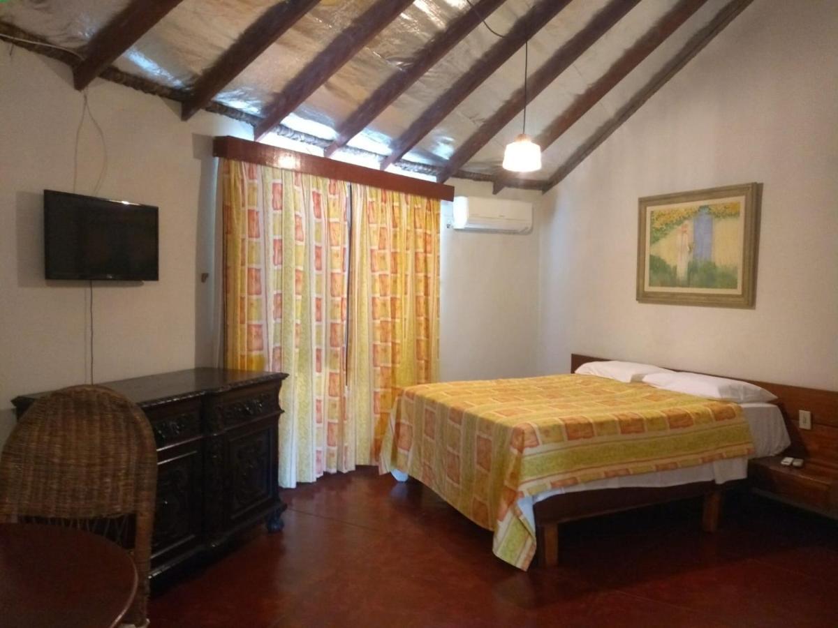 Hotel Marina Porto Abrolhos Caravelas Extérieur photo