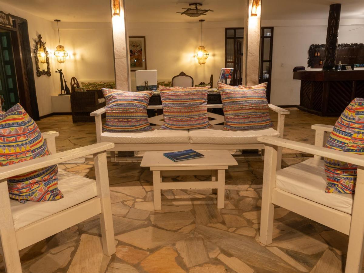 Hotel Marina Porto Abrolhos Caravelas Extérieur photo